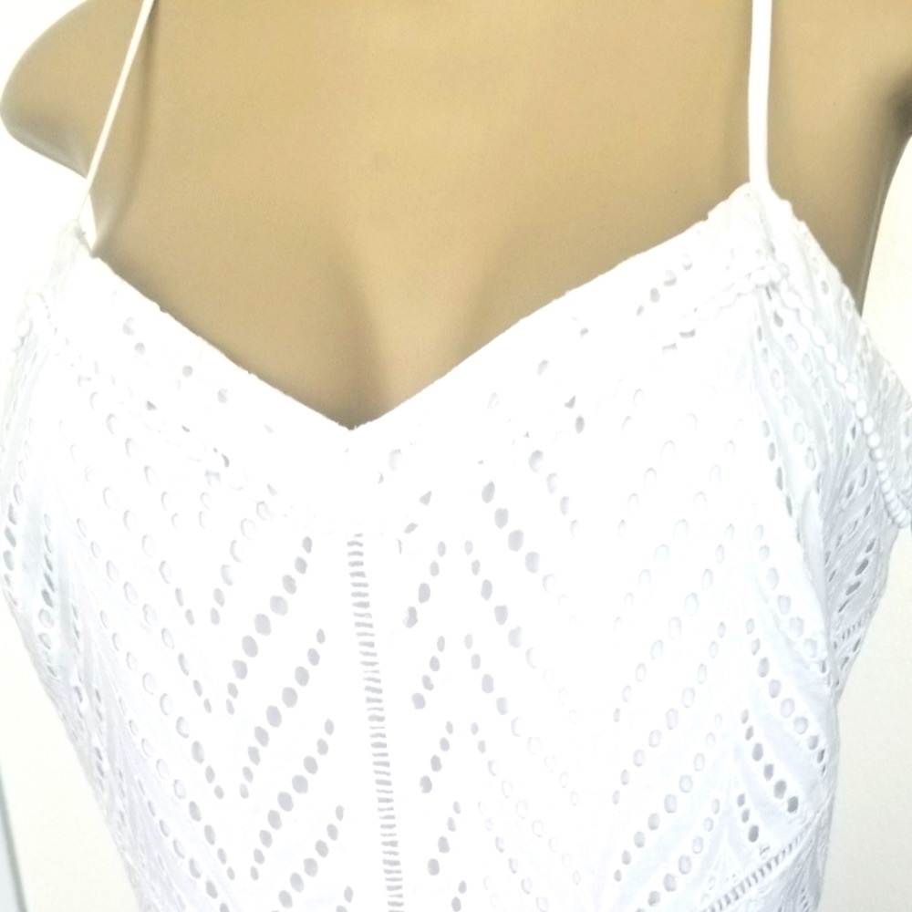 White House Black Market top
